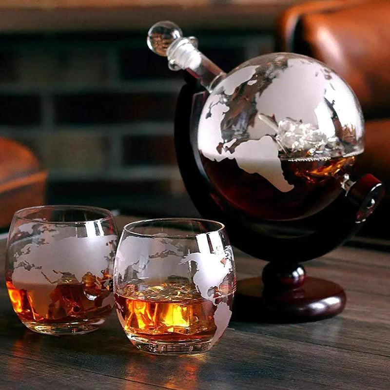 Decanter Whisky Globo Kit Decanter + 2 Copos - Lar Deleon