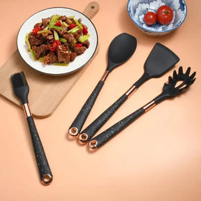 Kit Utensílios de Cozinha Preto